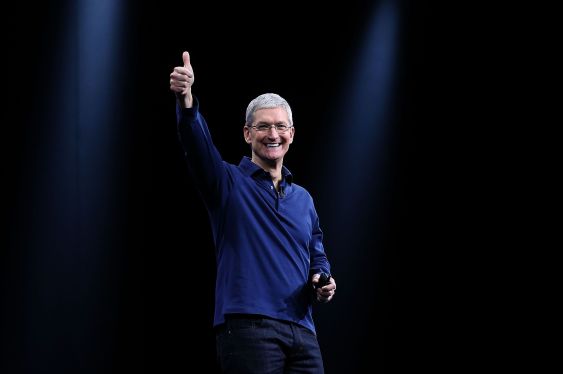 Apple Signals Huge Fourth Quarter, And Wall Street Is Loving It