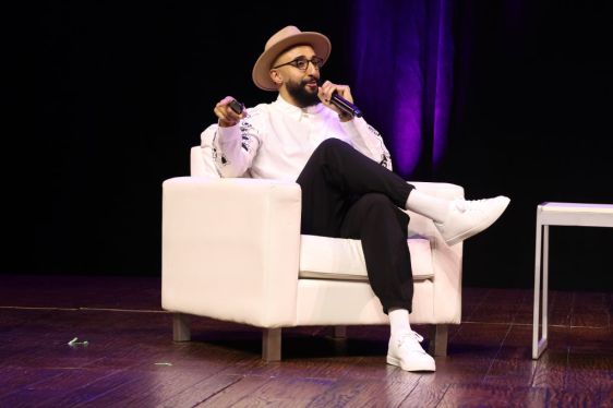 Spill Sees Opportunity in Users Fleeing X Amid Shift to New Social Platforms