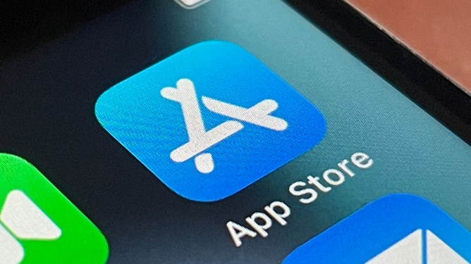 The app economy saw significant growth in 2023 with $171 billion in consumer spending despite stagnant download numbers.
