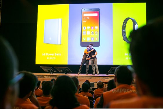 Xiaomi Becomes World’s Top Wearable Maker as Fitbit Sales Decline